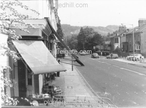 Image number 4580&prevurl=reigatehillroad